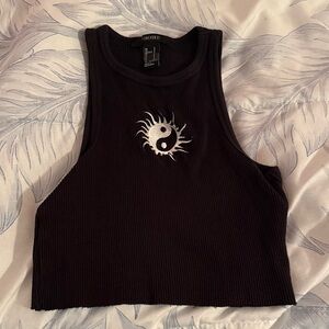 Forever 21 Black Ribbed Cropped Tank with Yin Yang Sun Patch
